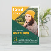 Custom Grad Modern Green Yellow | FOTO ABSCHLUSS Einladung (Stehend Vorderseite)