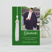 Custom Graduation Party lädt grüne weiße Tassel ei Einladung (Stehend Vorderseite)
