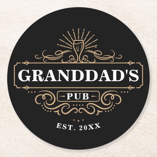 Custom Granddad's Pub Zuhause Bar Year etabliert Runder Pappuntersetzer (Vorderseite)