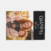 Custom Grandma Est Modern Black White Script Photo Fleecedecke (Vorderseite (Horizontal))