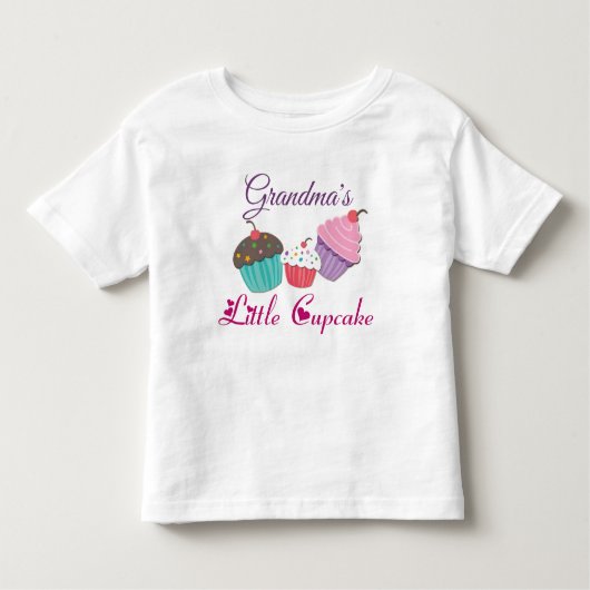 Custom Grandmas Little Cupcake Kleinkind T-shirt (Vorderseite)