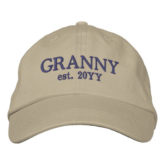 Custom Granny Est. | Geschenke für Oma Bestickte Baseballkappe (Vorderseite)