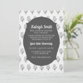 Custom Grau Weiße Blume Uni Trunk Party Einladung (Stehend Vorderseite)