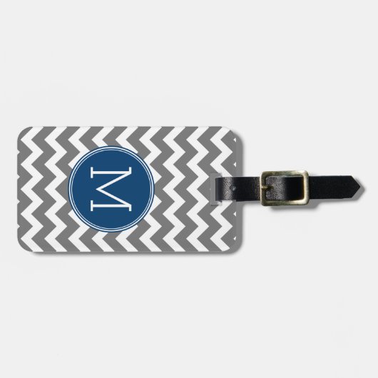 Custom Gray Navy Blue Zickzack Pattern Monogram Gepäckanhänger (Vorderseite horizontal)