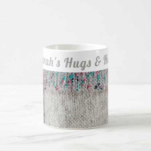 Custom Gray Speckle Winter | Hugs & Hot Cocoa Kaffeetasse (Mittel)