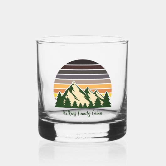 Custom Green Forest Mountain Cabin Whiskyglas (Vorderseite)