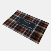 Custom Guest Door Mat Gingham Vacation Rentals Fußmatte (Schrägansicht)