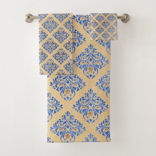 CUSTOM HAMPTON BLAUE GOLD BADEZIMMER TOWEL SET (Insitu)