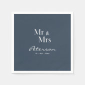 Custom Hand Lettered Navy Blue Mr. und Mrs. Weddin Serviette (Vorderseite)