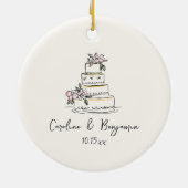 Custom Handwritten Blush Cream Doodle Wedding Cake Keramik Ornament (Hinten)