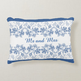 Custom Indigo Blue Floral Border Accent Pillow Zierkissen