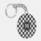 Custom Initial, Black White Checkered Keychain Schlüsselanhänger (Vorderseite links)