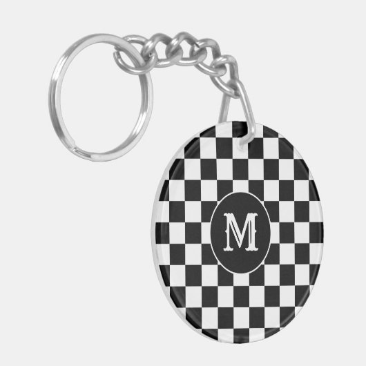 Custom Initial, Black White Checkered Keychain Schlüsselanhänger (Vorderseite links)