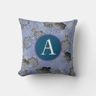 CUSTOM INITIAL BLAU JAPANESE PATTERPILLOW KISSEN