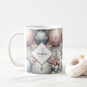 Custom Initial Silver and Pink Christmas Baubles Kaffeetasse