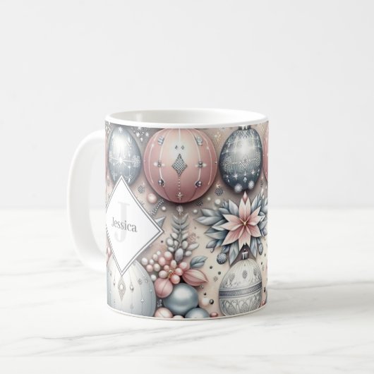 Custom Initial Silver and Pink Christmas Baubles Kaffeetasse (Vorderseite Links)