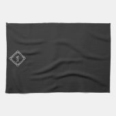 Custom Initials Elegante Manly Black Chic Art Deco Geschirrtuch (Horizontal)