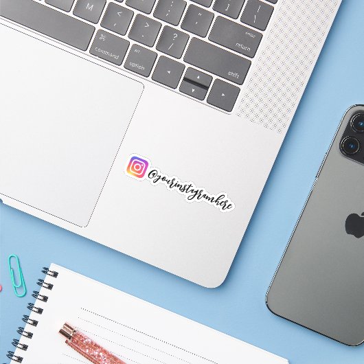 Custom Instagram Calligrafy Sticker (Laptop mit iPhone)