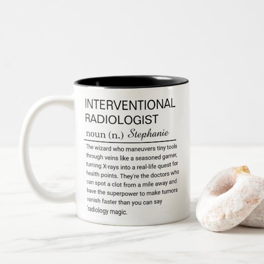 Custom Interventional Radiologist Definition Funny Zweifarbige Tasse (Mit Donut)