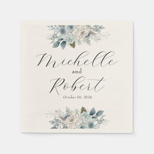 Custom Ivory & Blue Floral Wedding Serviette (Vorderseite)