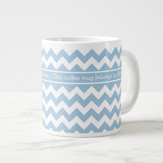 Custom Jumbo Coffee Tasse, Blue and White Chevrons Jumbo-Tasse (Vorderseite Rechts)