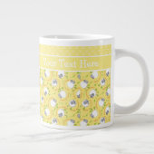 Custom Jumbo Coffee Tasse: Yellow Fun Sheep Muster Jumbo-Tasse (Rechts)