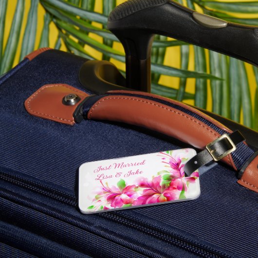 Custom Just Married Floral Luggage Tag Gepäckanhänger (Vorderseite Insitu 3)