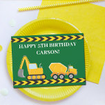 Custom Kids Trucks Green Boys Happy Birthday Card<br><div class="desc">Cooler Bauskator und Betonmischer Happday Card für einen Jungen, der gelbe Baufahrzeuge in Schwarz und Gelb Liebe. Fun green car card für Kinder, die Liebe von Autos und Müllwagen. Passen Sie den Namen Ihres Kindes unter dem schwarz-gelben Warnstreifen-Band mit einer personalisierten Geburtstagsnachricht an, die auch ihren Namen und ihr Alter...</div>