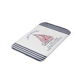 Custom Life is Better am Lake Nautical Badematte (Schrägansicht)