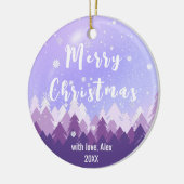 Custom Lila Tone Snow & Forest Frohe Weihnachten Keramik Ornament (Links)
