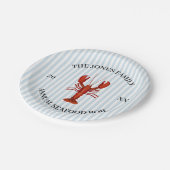 Custom Lobster Boil Nautical Blue Strip Pappteller (Schrägansicht)