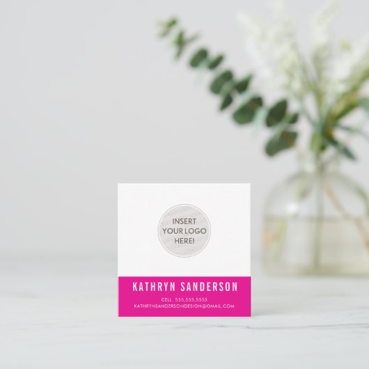 CUSTOM LOGO modern minimalistisch schick hellrosa Quadratische Visitenkarte (Stehend Vorderseite)