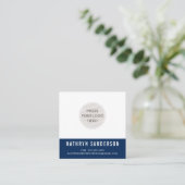 CUSTOM LOGO modern minimalistisch schlicht dunkelb Quadratische Visitenkarte (Stehend Vorderseite)