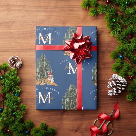 Custom Mercury Christmas Monogram Tiger & Tree Blu Geschenkpapier (Feiertagsgeschenk)