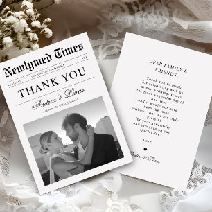 Custom Minimalistisch Newspaper Creative Foto Wedd Dankeskarte