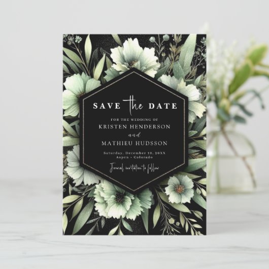 Custom Minimalistisch Romantic Sage Green Wedding Save The Date (Stehend Vorderseite)