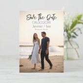 Custom Minimalistisch Wedding Foto Save the Date Einladung (Stehend Vorderseite)