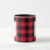 Custom Mit Monogramm Farmhouse Red Buffalo Kariert Tasse (Zentrum)