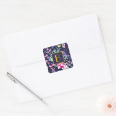 Custom Mit Monogramm Floral Quadratischer Aufkleber (Umschlag)