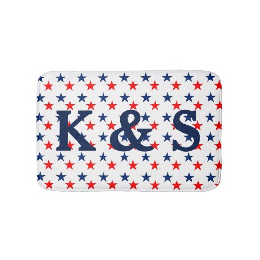 Custom Mit Monogramm Patriotic Red and Blue Stars Badematte (Vorderseite)