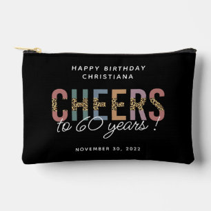 Custom Modern 60. Geburtstag Leopard Typografie Zubehörtasche