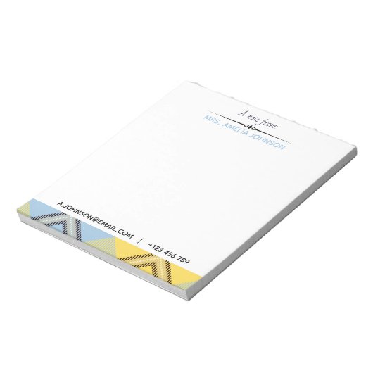 Custom Modern Script Name Email Tel Kariert Tartan Notizblock (Rotiert)