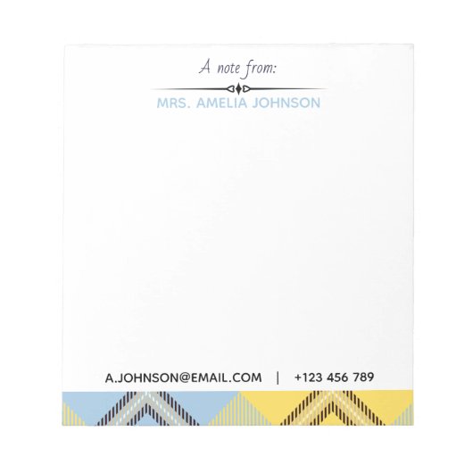 Custom Modern Script Name Email Tel Kariert Tartan Notizblock (Vorderseite)