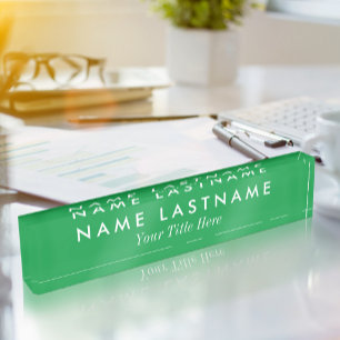 Custom Modern Simple Bright Green White Title Namensplakette