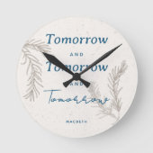 Custom Modern Simple Custom Elegante Boho Runde Wanduhr (Vorderseite)