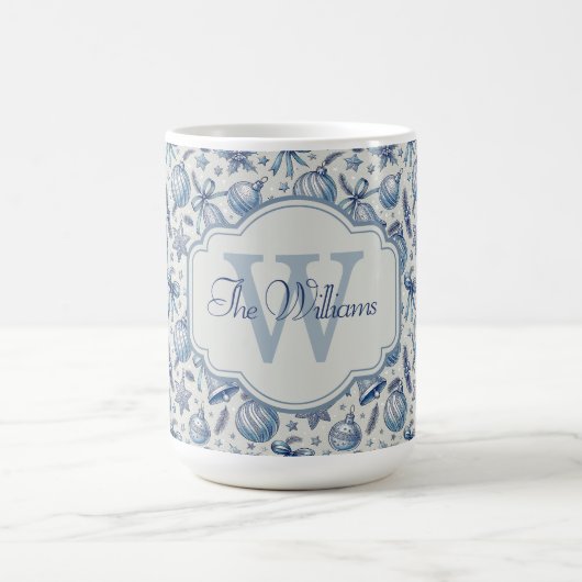 Custom Monogram Blue Toile Weihnachtsschmuck Kaffeetasse (Mittel)