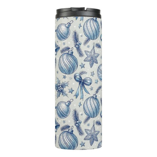 Custom Monogram Blue Toile Weihnachtsschmuck Thermosbecher (Rückseite)