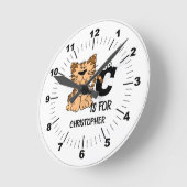 Custom monogram C is for Cats cute kitty kitten Runde Wanduhr (Winkel)