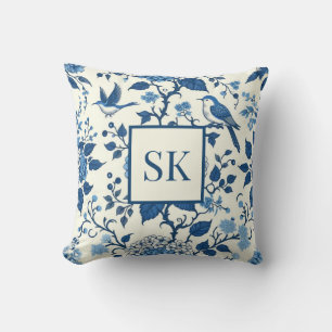 Custom Monogram Chinoiserie Blue und White Kissen