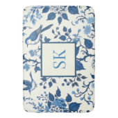 Custom Monogram Chinoiserie Chic, Hydrangeas Badematte (Vorderseite Vertikal)